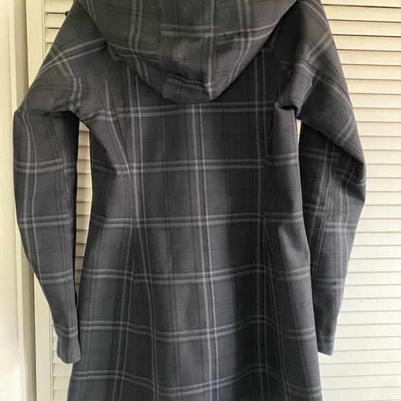 Stylish Columbia Omni-heat Waterproof Jacket - Wmns Small - Picture 3 of 12